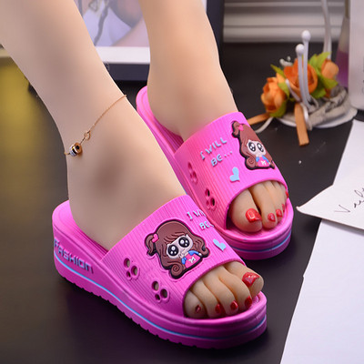 Ikdienas čības ar aplikāciju un platformu 5 cm