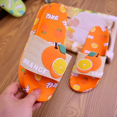 Ikdienas neslīdošās čības ar aplikācijām - divi modeļi