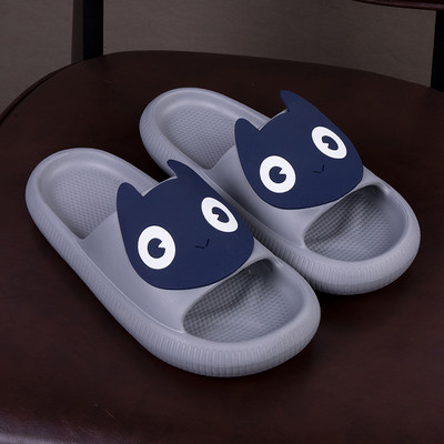 Vasaras gumijas čības ar aplikāciju - unisex modelis