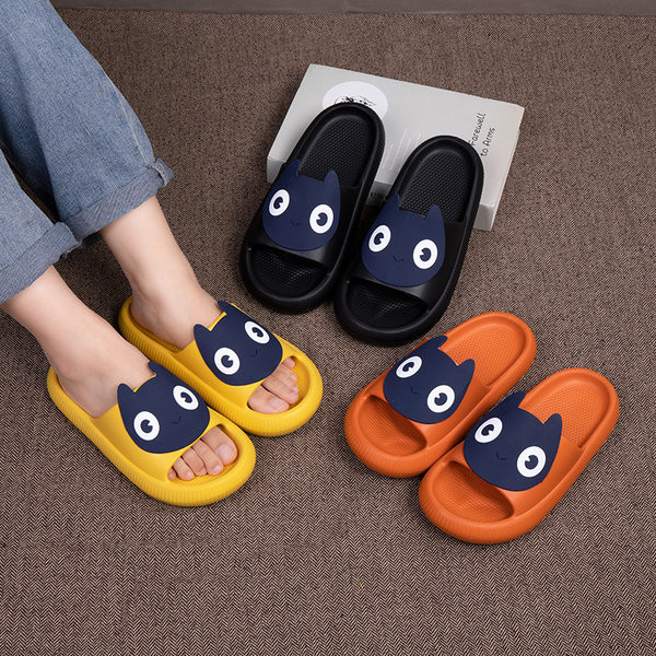 Vasaras gumijas čības ar aplikāciju - unisex modelis