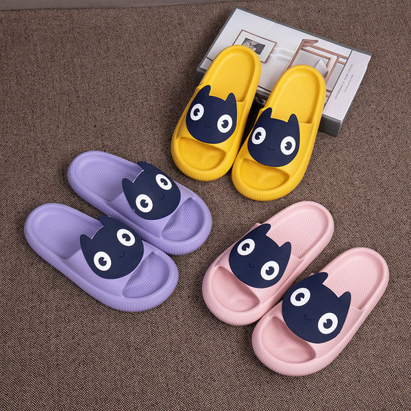 Vasaras gumijas čības ar aplikāciju - unisex modelis