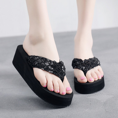 Jauns sieviešu čību modelis caur pirkstu - vairākas krāsas