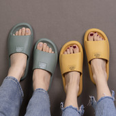 Gumijas vasaras čības ar uzrakstiem - unisex modelis