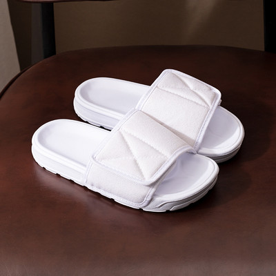 Vīriešu un sieviešu vasaras čības ar velcro