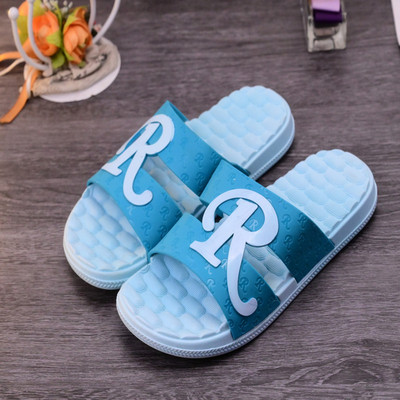 Ikdienas čības ar plakanu zoli - divi modeļi