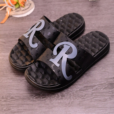 Ikdienas čības ar plakanu zoli - divi modeļi