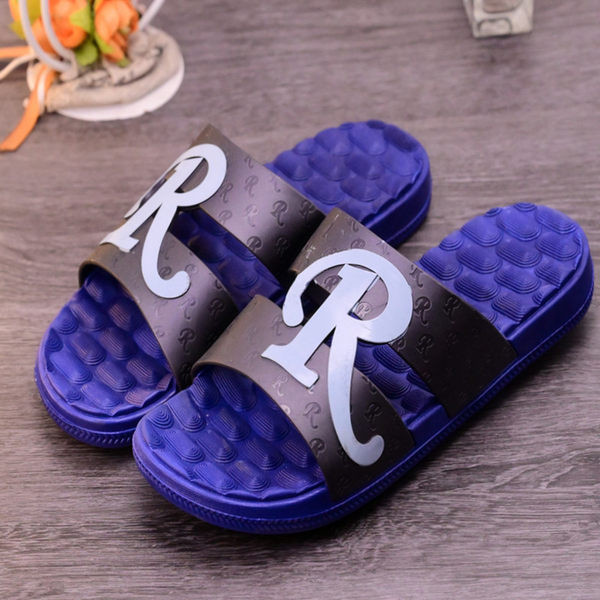 Ikdienas čības ar plakanu zoli - divi modeļi