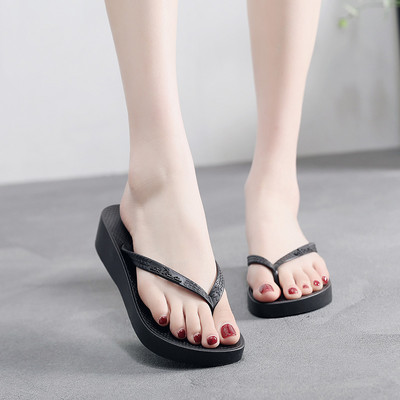 Jauns ikdienas sieviešu čību modelis caur purngaliem - piemērots pludmalei