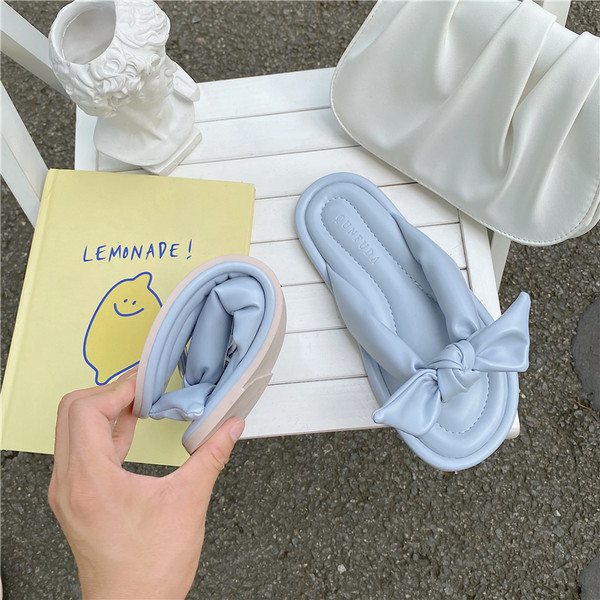 Sieviešu modernas čības starp pirkstiem ar lentīti