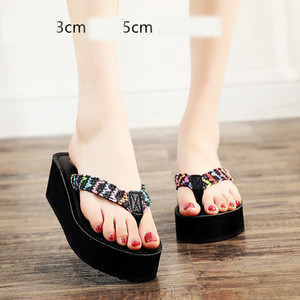 Ikdienas čības ar 4,5 cm augstu vai 5 cm augstumu