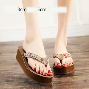 Ikdienas čības ar 4,5 cm augstu vai 5 cm augstumu