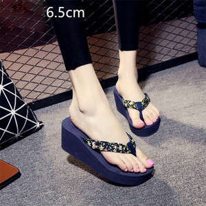 Jauns vasaras sieviešu čību modelis caur pirkstiem - vairākas krāsas