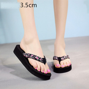 Jauns vasaras sieviešu čību modelis caur pirkstiem - vairākas krāsas