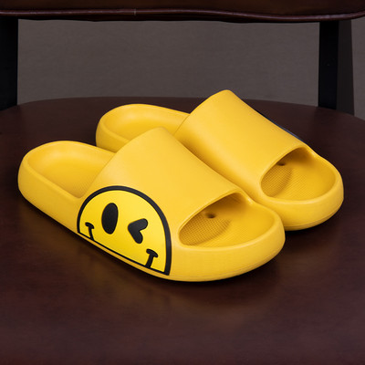 Ikdienas gumijas čības ar krāsainu emocijzīmi - unisex modelis