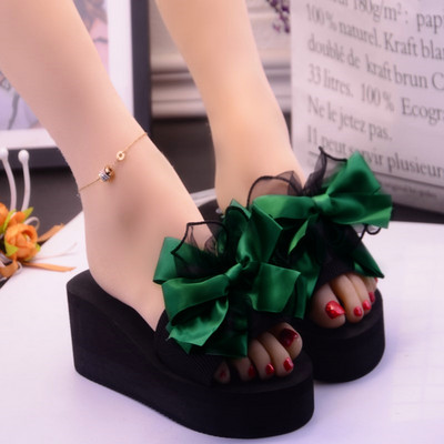 Модерни дамски чехли с панделка и тюл