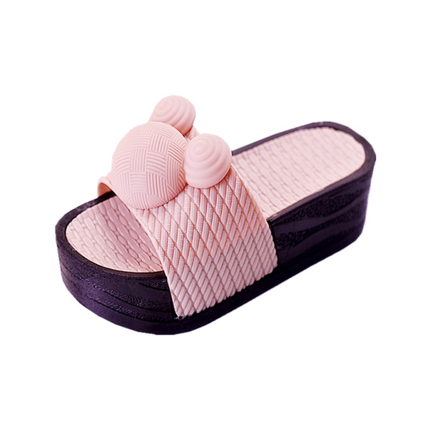 Modernas sieviešu čības ar 3D elementu un platformu 5 cm