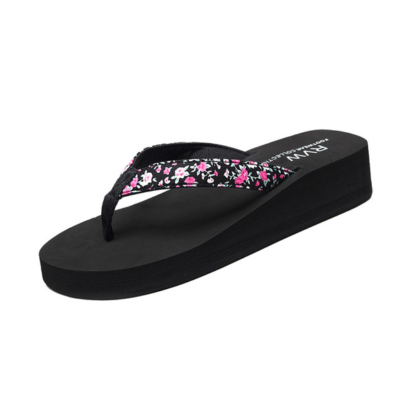 Sieviešu ikdienas čības caur pirkstu divos modeļos