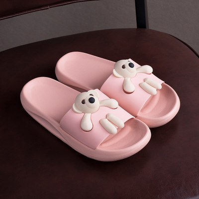 Παντόφλες από καουτσούκ με εφαρμογή 3D