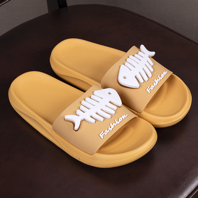 Παντόφλες από καουτσούκ με εφαρμογή 3D