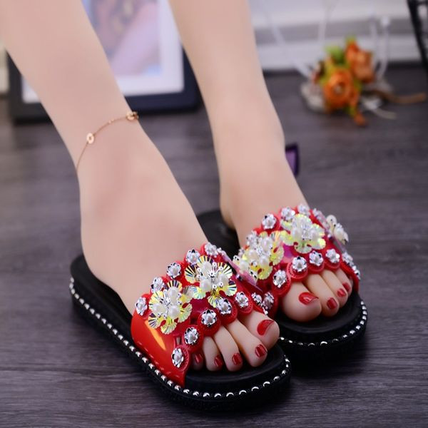 Sieviešu čības ar plakanām zolēm un pērlēm četrās krāsās