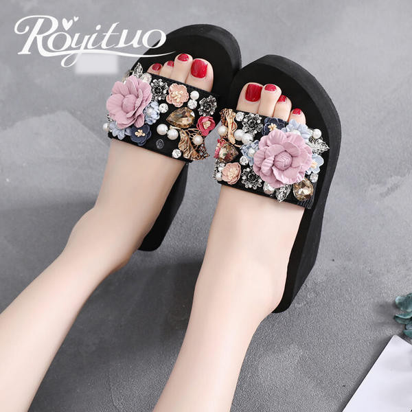 Modernas sieviešu čības ar augstu 7 cm platformu