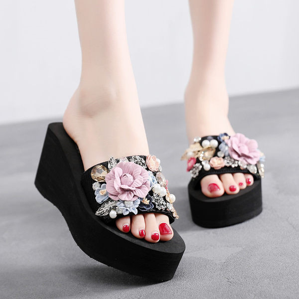 Modernas sieviešu čības ar augstu 7 cm platformu