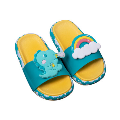 Gumijas čības ar krāsainiem aplikācijām