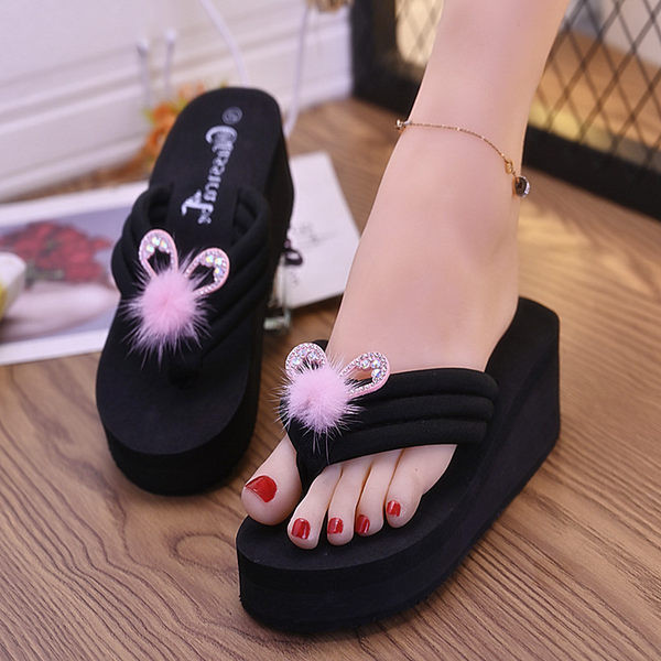 Naiste kaasaegsed sussid 6 cm platvormiga