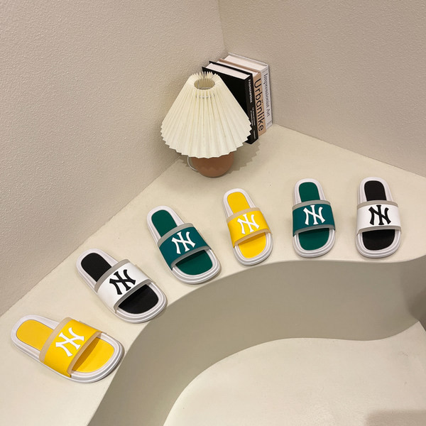 Ikdienas sieviešu čības ar plakanu zoli vairākās krāsās