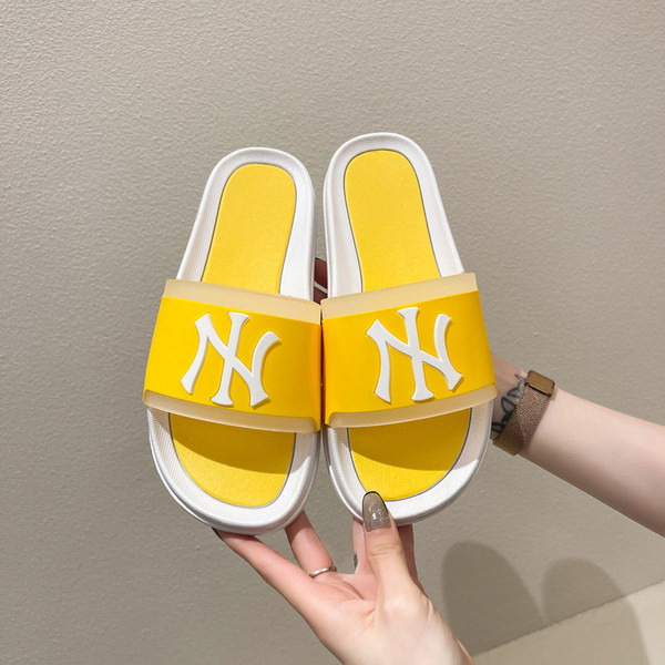 Ikdienas sieviešu čības ar plakanu zoli vairākās krāsās