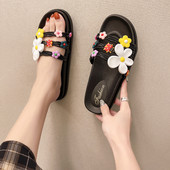 Jauns sieviešu čību modelis ar 3D apdari - piemērots pludmalei