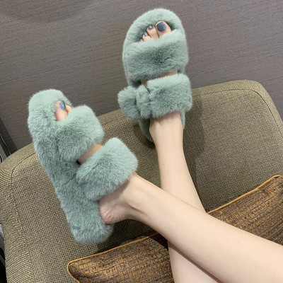 Aktuālās sieviešu čības ar augstu plakanu zoli un dūnu