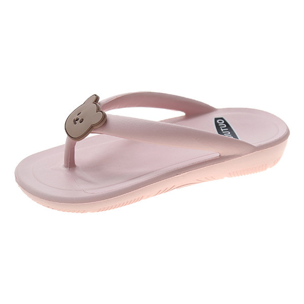 Sieviešu gumijas čības pāri purngalam uz plakanas zoles ar 3D rotājumu