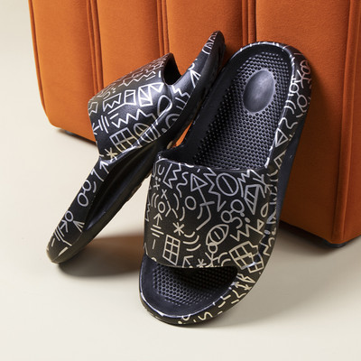 Gumijas čības ar krāsu aplikāciju - unisex modelis