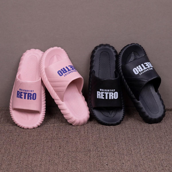 Gumijas čības unisex modelis ar uzrakstiem