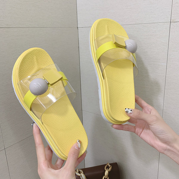 Sieviešu čības ar caurspīdīgu daļu un 3D apdari