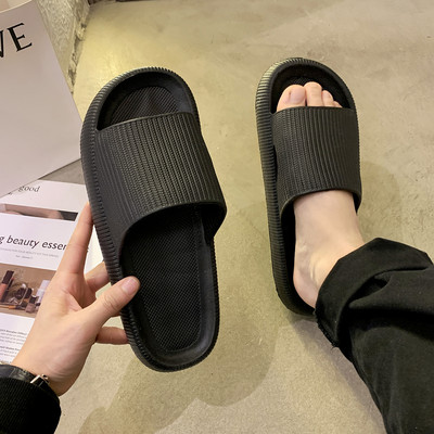 Sieviešu gumijas čības vienkāršs modelis, piemērots ikdienas lietošanai