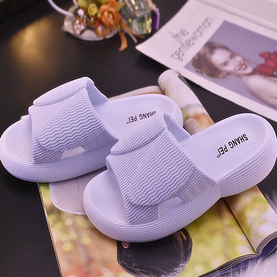 Ikdienas čības ar plakanu zoli - trīs modeļi