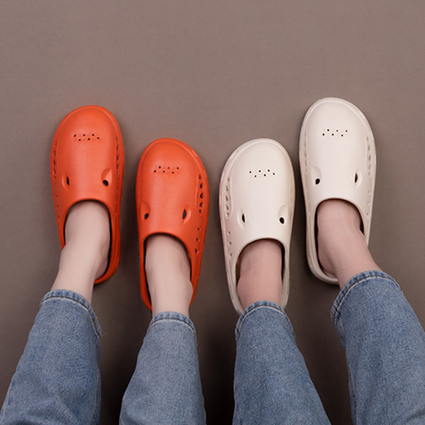 Gumijas čības tipa crocs unisex modelis