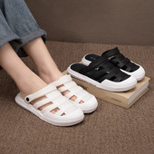 Gumijas aiztaisāmās čības sievietēm