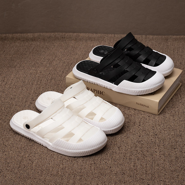 Gumijas aiztaisāmās čības sievietēm