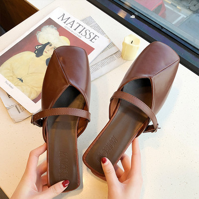 Sieviešu ādas čības - divi modeļi