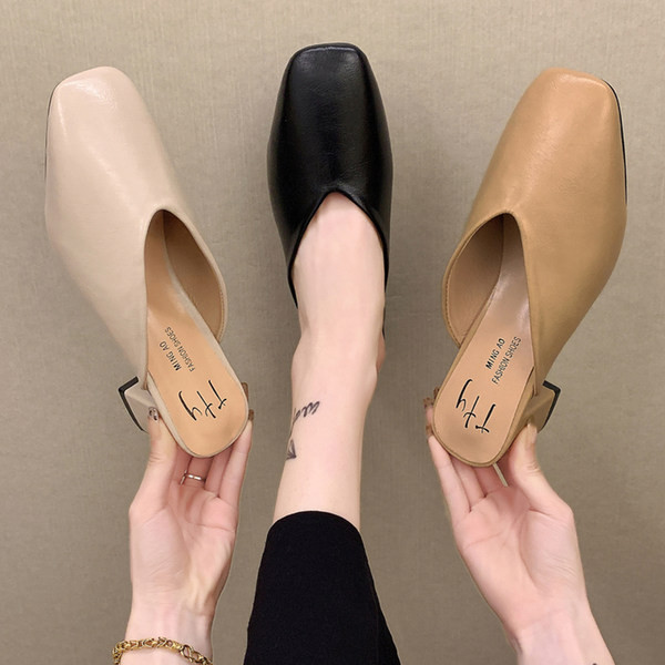 Sieviešu slēgtas čības ar biezu papēdi 5,5 cm