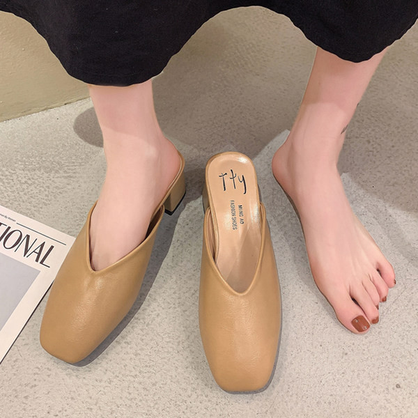 Sieviešu slēgtas čības ar biezu papēdi 5,5 cm