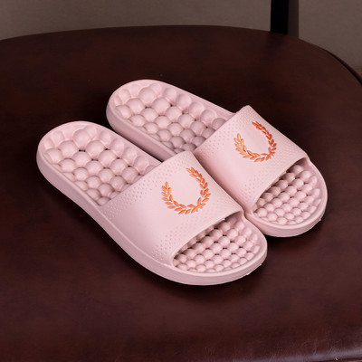 Gumijas čības ar reljefu zoli