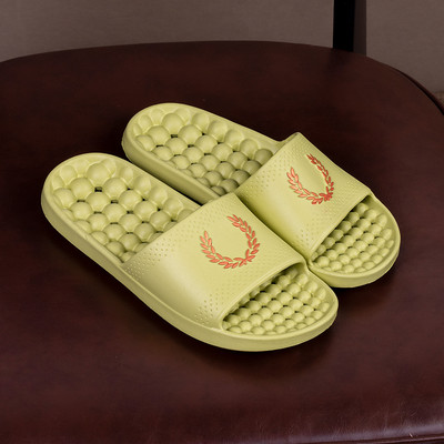 Gumijas čības ar reljefu zoli