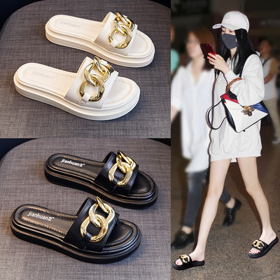 Sieviešu mākslīgās ādas čības ar metāla ķēdīti