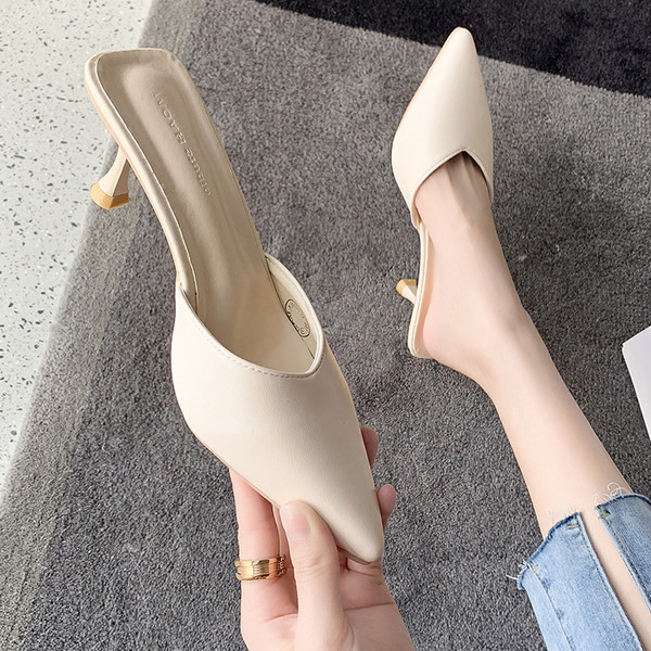 Sieviešu smailas čības ar papēdi 6 cm