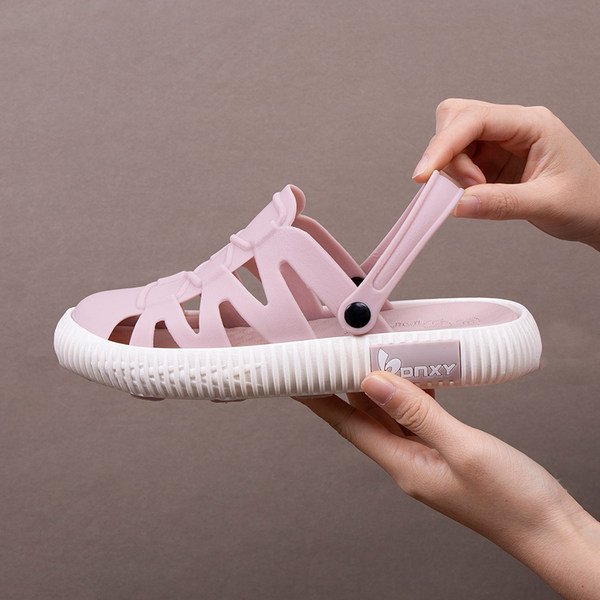 Gumijas slēgtās čības - unisex modelis