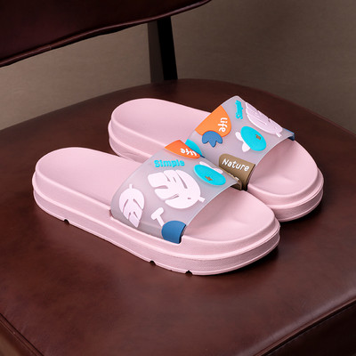 Sieviešu vasaras čības ar platformu un krāsu apdruku